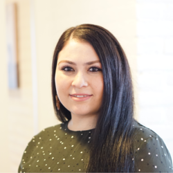 Filiz Cöl-Kinik Gezonde Mooie Tanden Breda