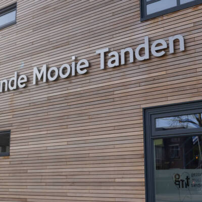 Gezonde Mooie Tanden Locatie Hoge Vucht